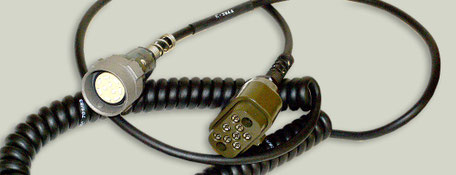 Fernsprechkabel mit 8-pol. Brechkupplung und Stecker U-77/U